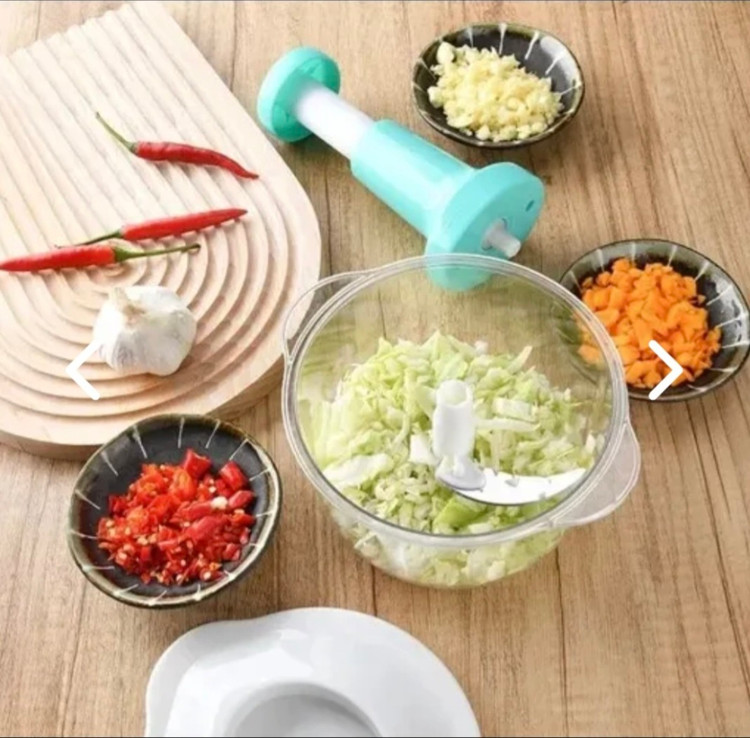 خردکن دستی پمپی ۲ لیتری ۴ تیغه